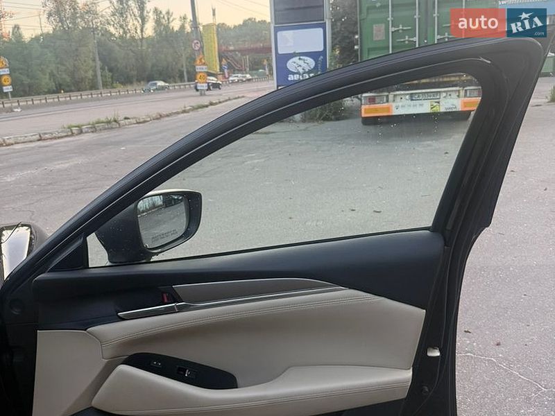 Седан Mazda 6 2018 в Киеве