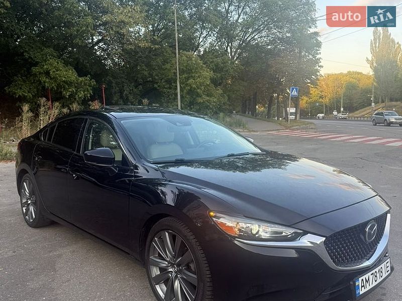 Седан Mazda 6 2018 в Киеве