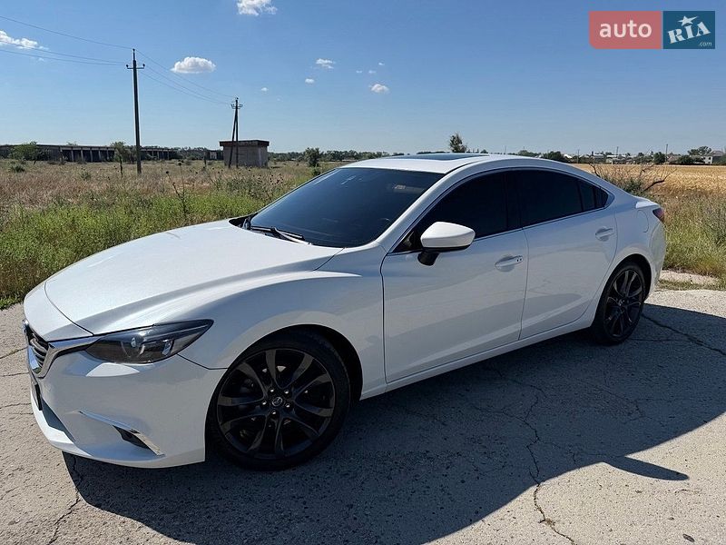 Седан Mazda 6 2016 в Болграді