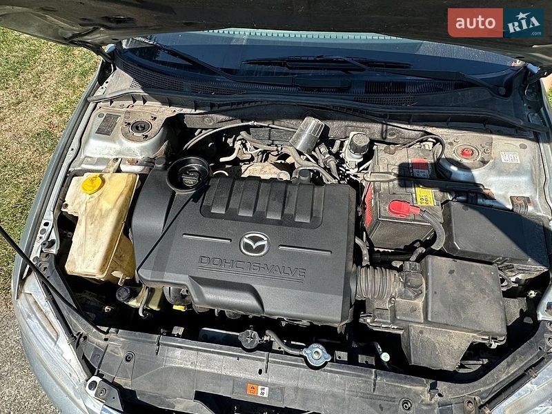 Седан Mazda 6 2004 в Киеве