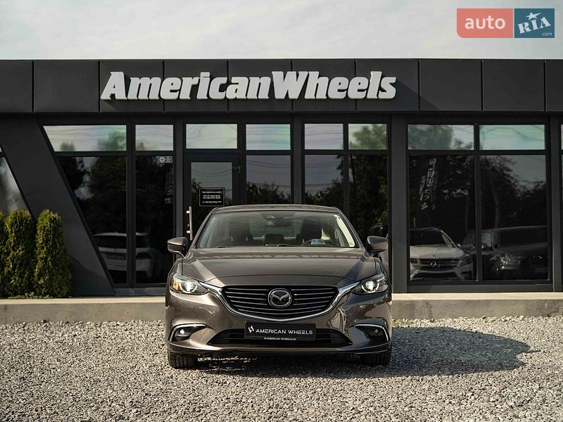Седан Mazda 6 2016 в Чернівцях
