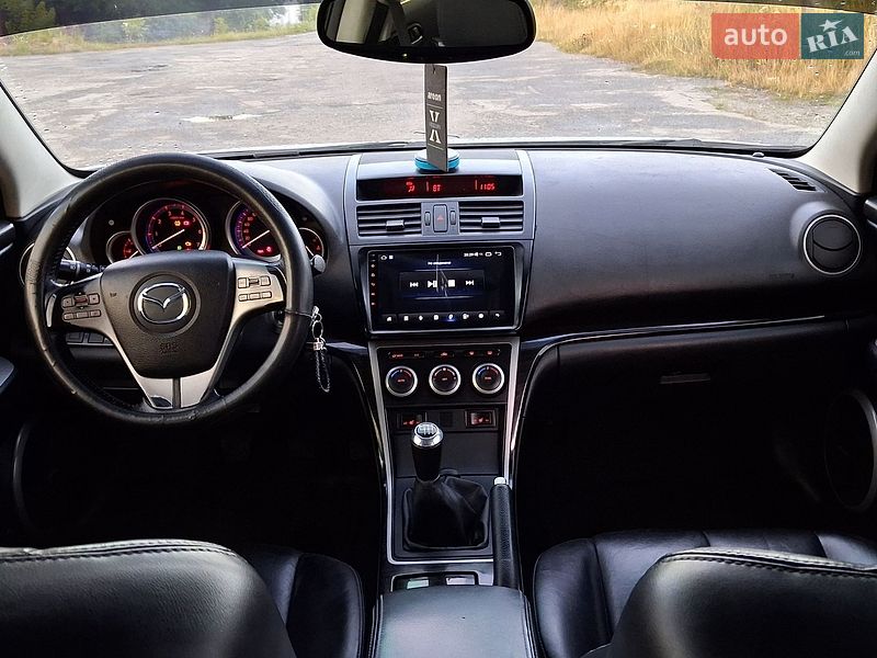 Седан Mazda 6 2008 в Мирополе