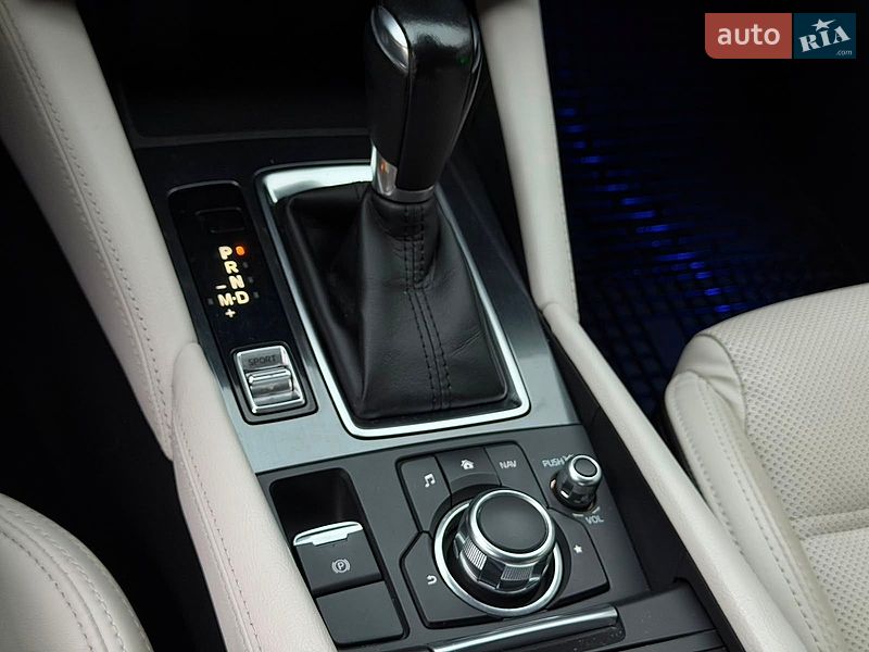 Седан Mazda 6 2015 в Харькове