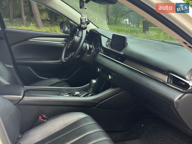 Седан Mazda 6 2018 в Лозовой