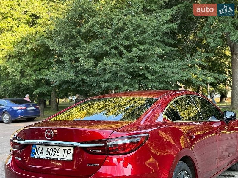 Седан Mazda 6 2019 в Киеве