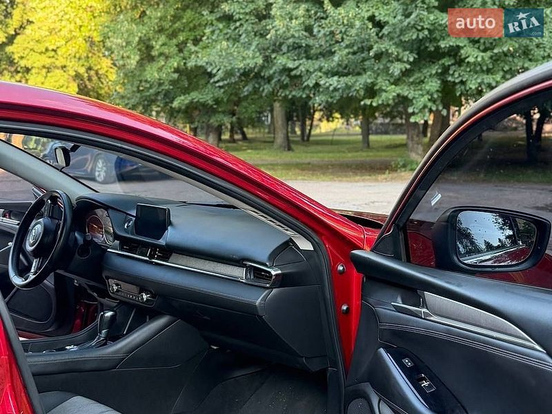 Седан Mazda 6 2019 в Киеве