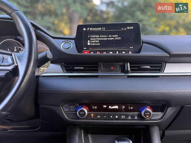 Седан Mazda 6 2019 в Киеве