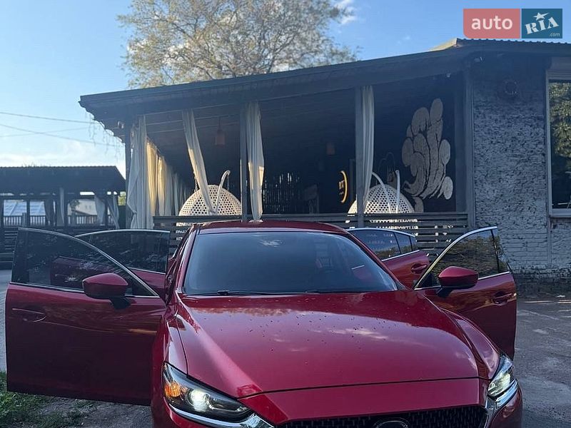 Седан Mazda 6 2019 в Киеве