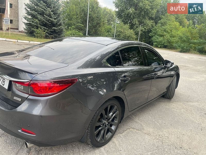Седан Mazda 6 2013 в Днепре