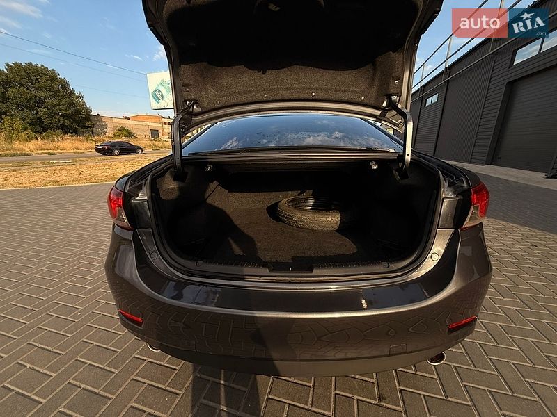 Седан Mazda 6 2014 в Кропивницком