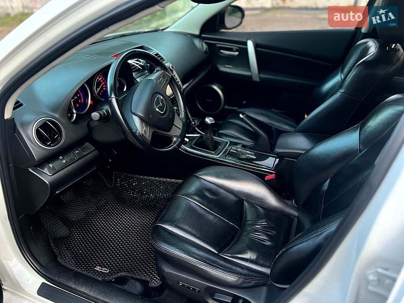 Седан Mazda 6 2008 в Киеве