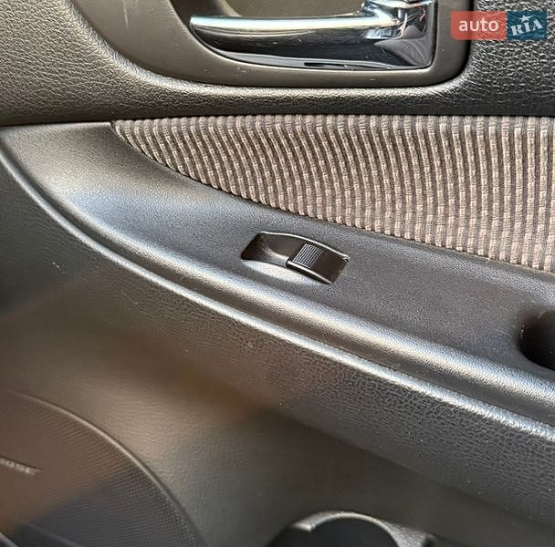 Лифтбек Mazda 6 2005 в Прилуках