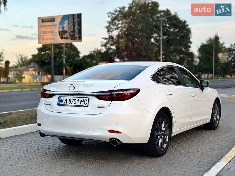 Седан Mazda 6 2018 в Киеве