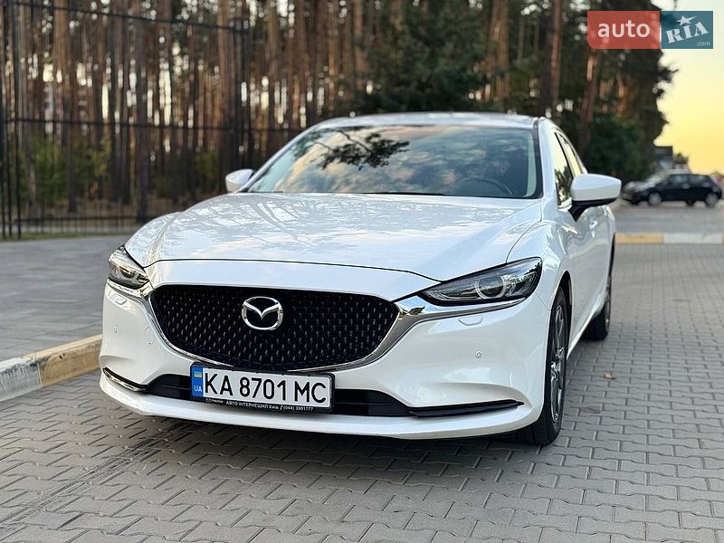 Седан Mazda 6 2018 в Киеве