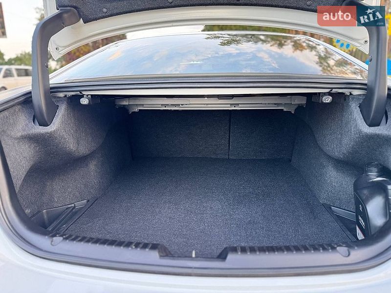 Седан Mazda 6 2018 в Киеве