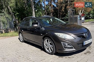 Універсал Mazda 6 2010 в Чернівцях