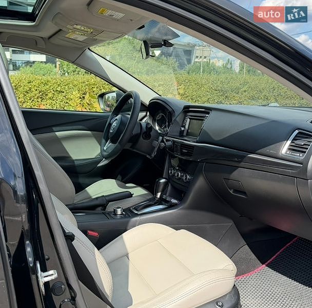 Седан Mazda 6 2014 в Киеве