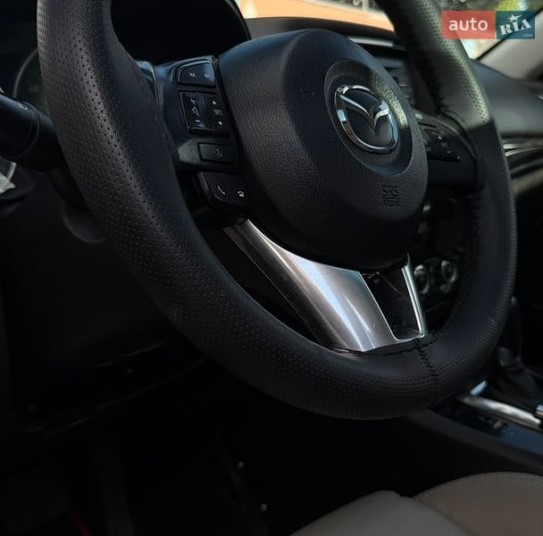 Седан Mazda 6 2014 в Киеве