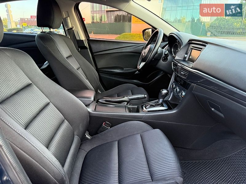 Седан Mazda 6 2014 в Киеве