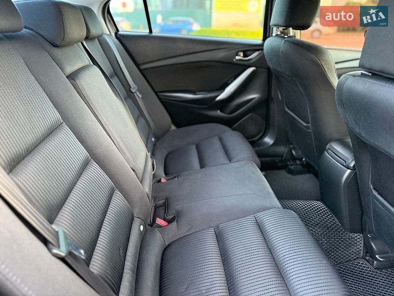 Седан Mazda 6 2014 в Киеве