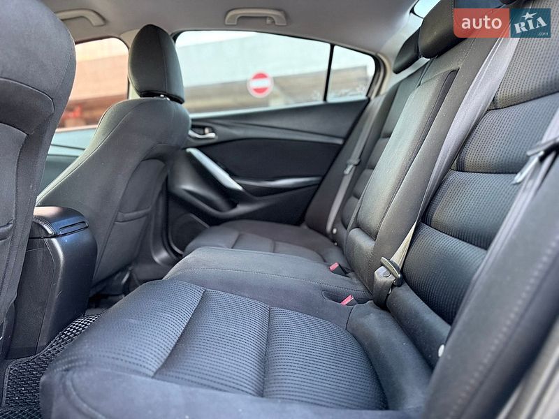 Седан Mazda 6 2014 в Киеве