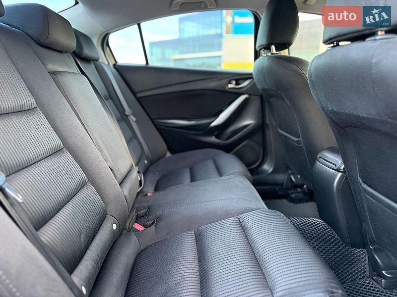 Седан Mazda 6 2014 в Киеве