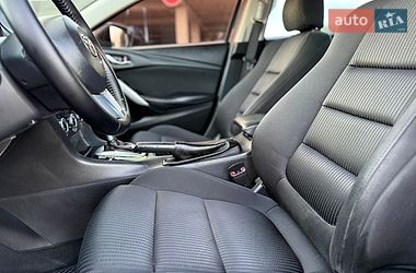 Седан Mazda 6 2014 в Киеве