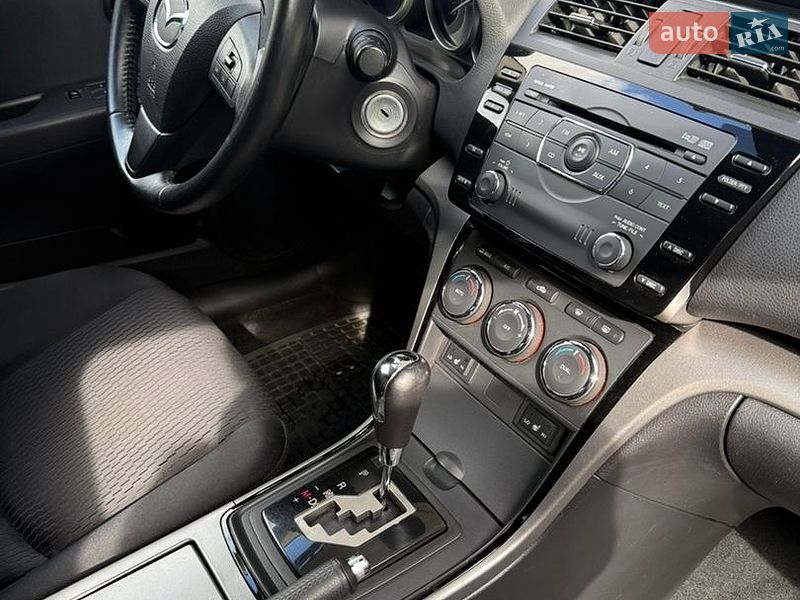 Седан Mazda 6 2010 в Києві