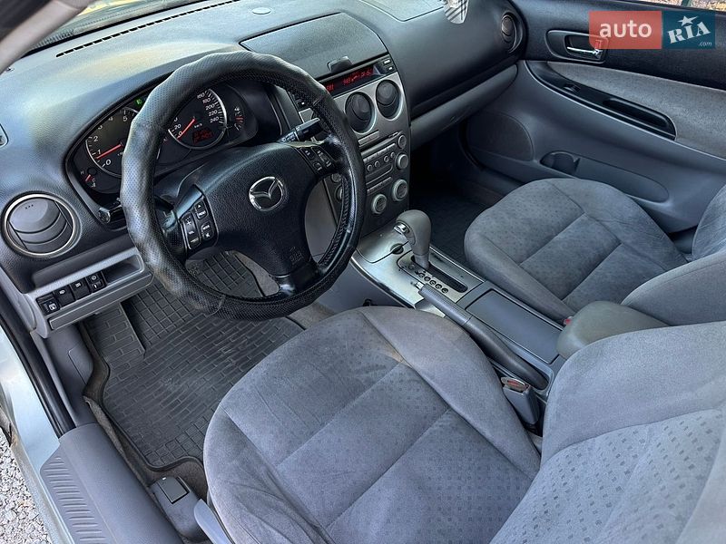 Седан Mazda 6 2003 в Умані