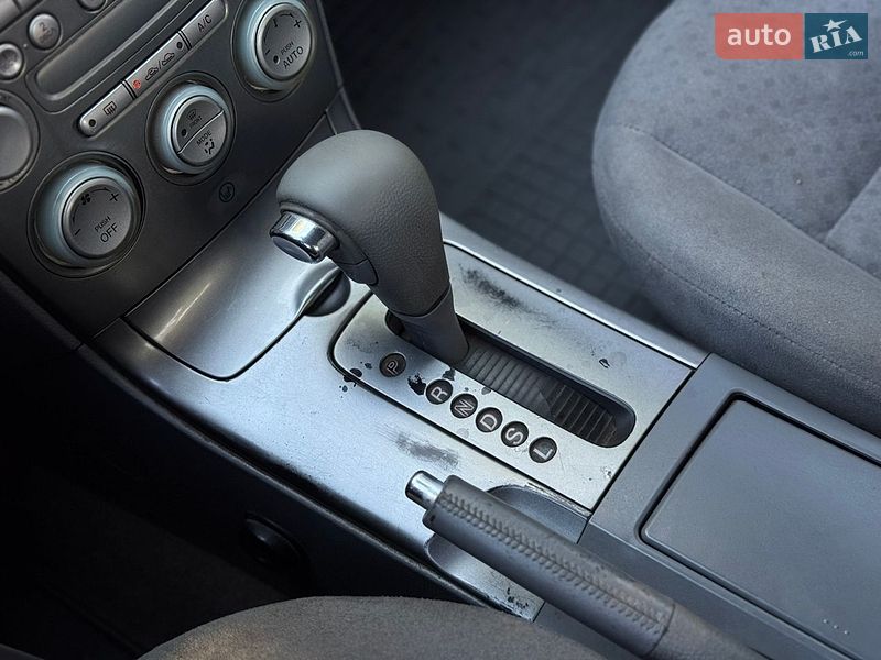 Седан Mazda 6 2003 в Умані