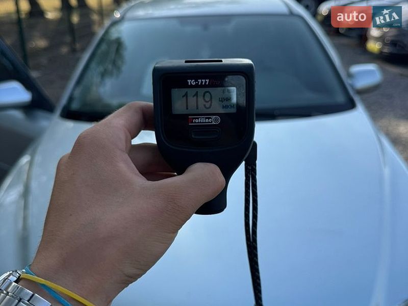 Седан Mazda 6 2003 в Умані