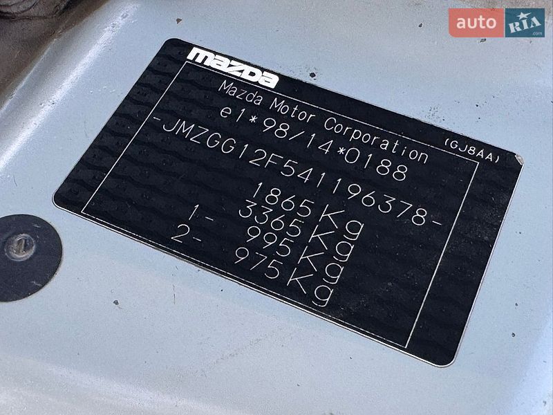 Седан Mazda 6 2003 в Умани