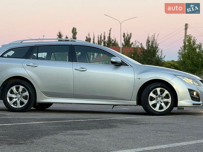 Универсал Mazda 6 2010 в Запорожье