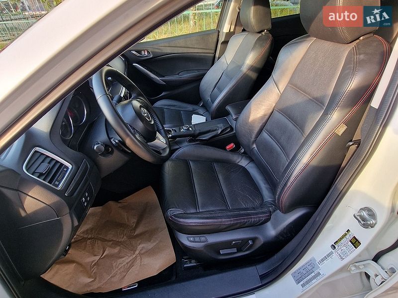 Седан Mazda 6 2013 в Дніпрі