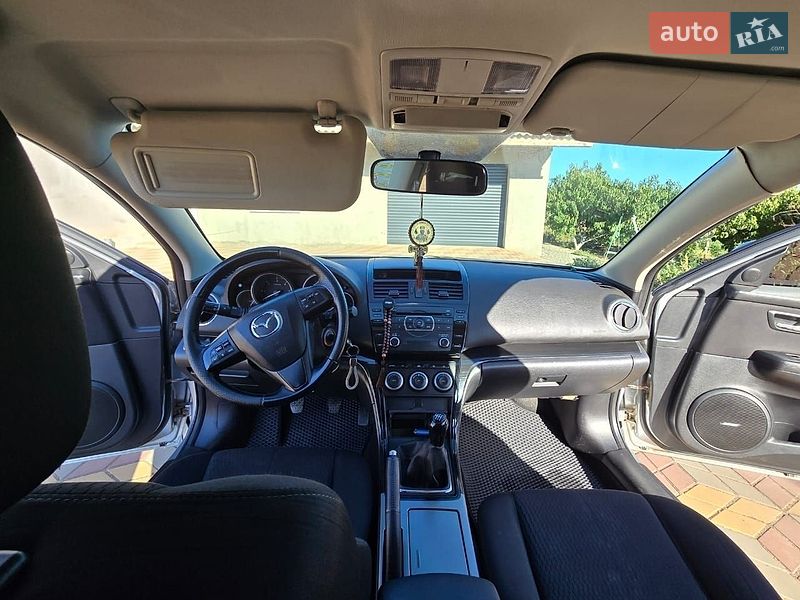 Лифтбек Mazda 6 2010 в Вилково