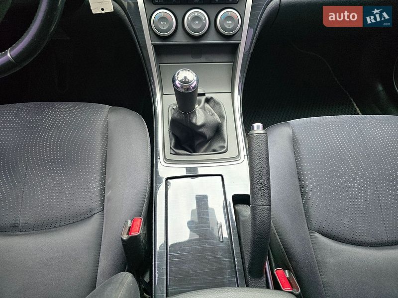 Лифтбек Mazda 6 2009 в Хмельницком