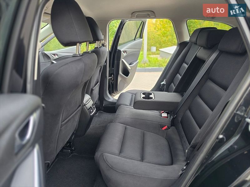 Універсал Mazda 6 2012 в Луцьку