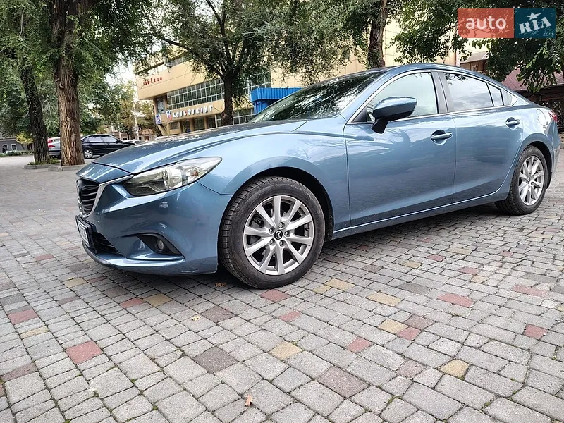 Mazda 6