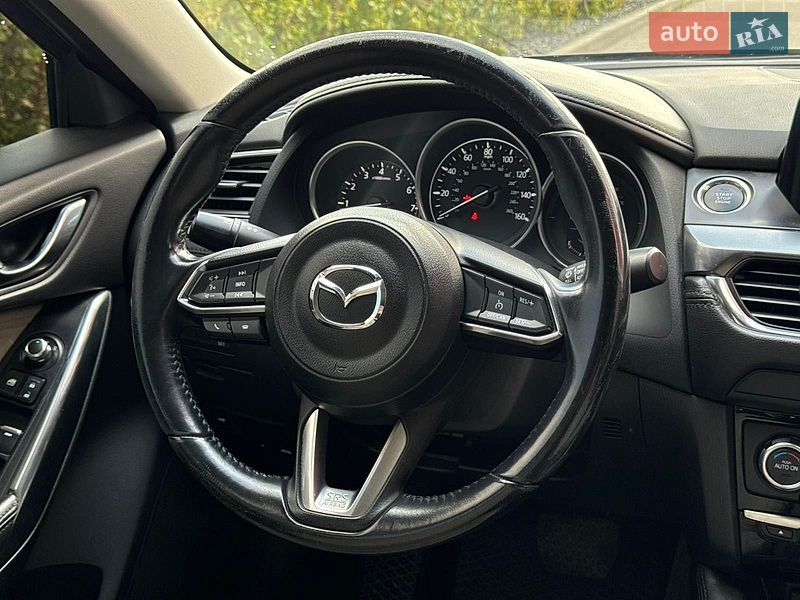 Седан Mazda 6 2016 в Дніпрі