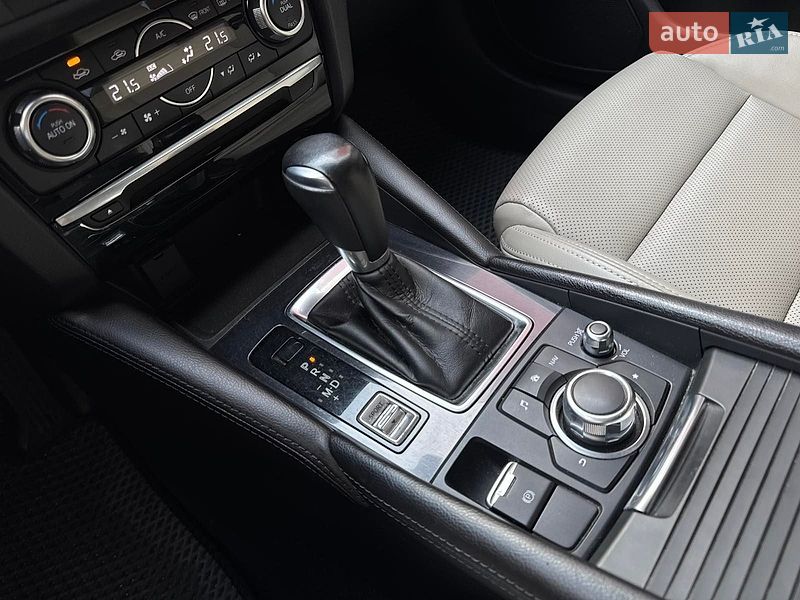 Седан Mazda 6 2016 в Дніпрі