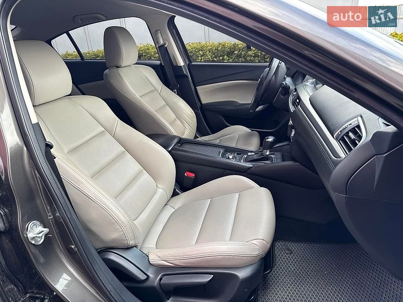 Седан Mazda 6 2016 в Дніпрі
