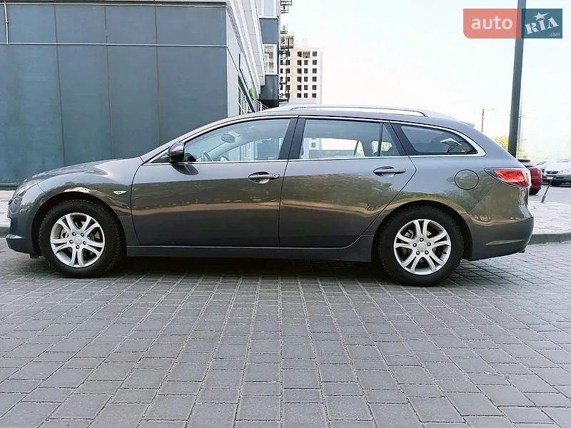 Mazda 6