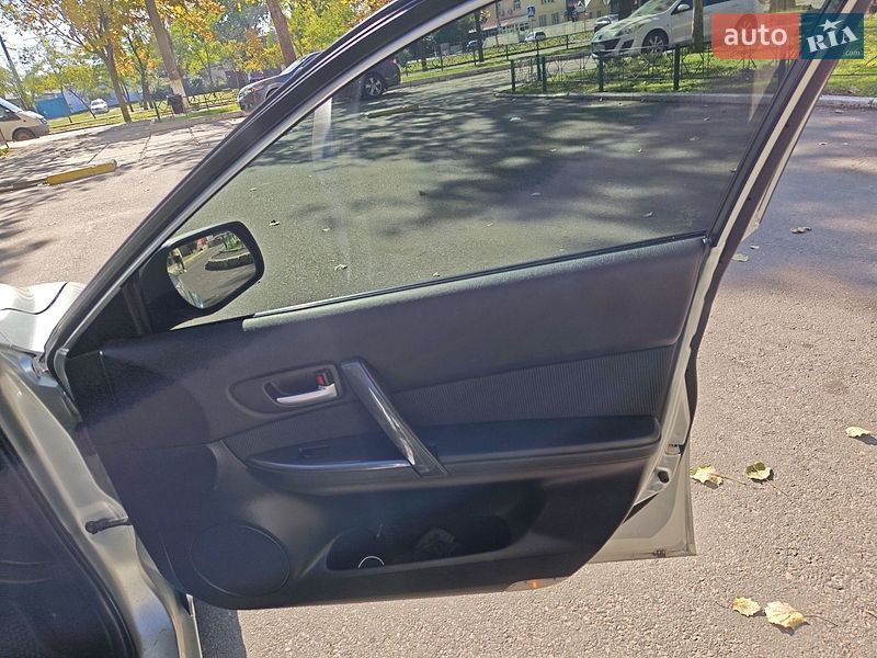 Седан Mazda 6 2006 в Миколаєві