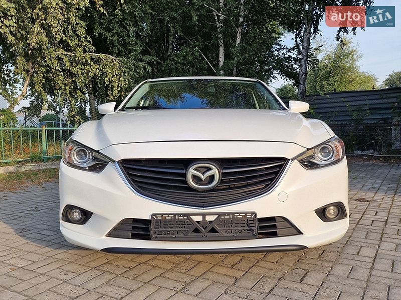 Седан Mazda 6 2013 в Днепре