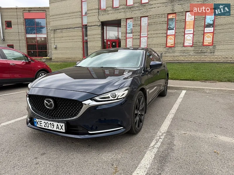 Mazda 6