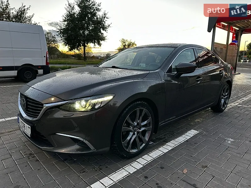 Mazda 6