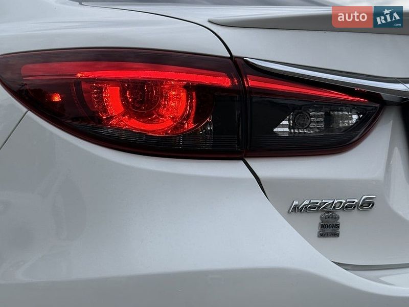 Седан Mazda 6 2017 в Белогородке