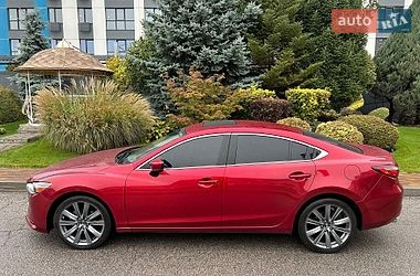 Седан Mazda 6 2018 в Днепре