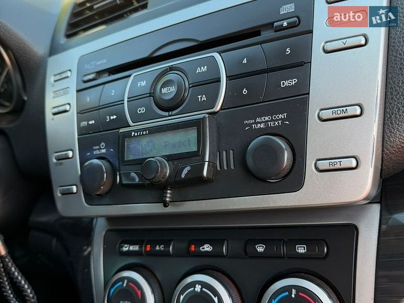 Седан Mazda 6 2008 в Чернівцях