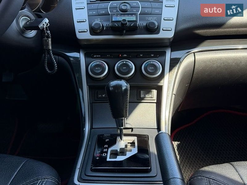 Седан Mazda 6 2008 в Чернівцях
